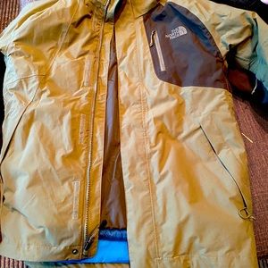 North Face men’s ski jacket with removable  insert